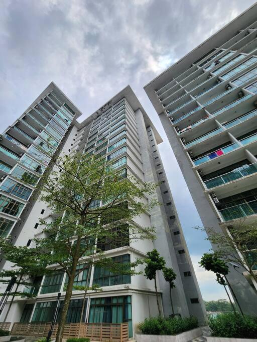 Muji Feel Living Place At Mount Austin, Jb #01 Apartment Johor Bahru